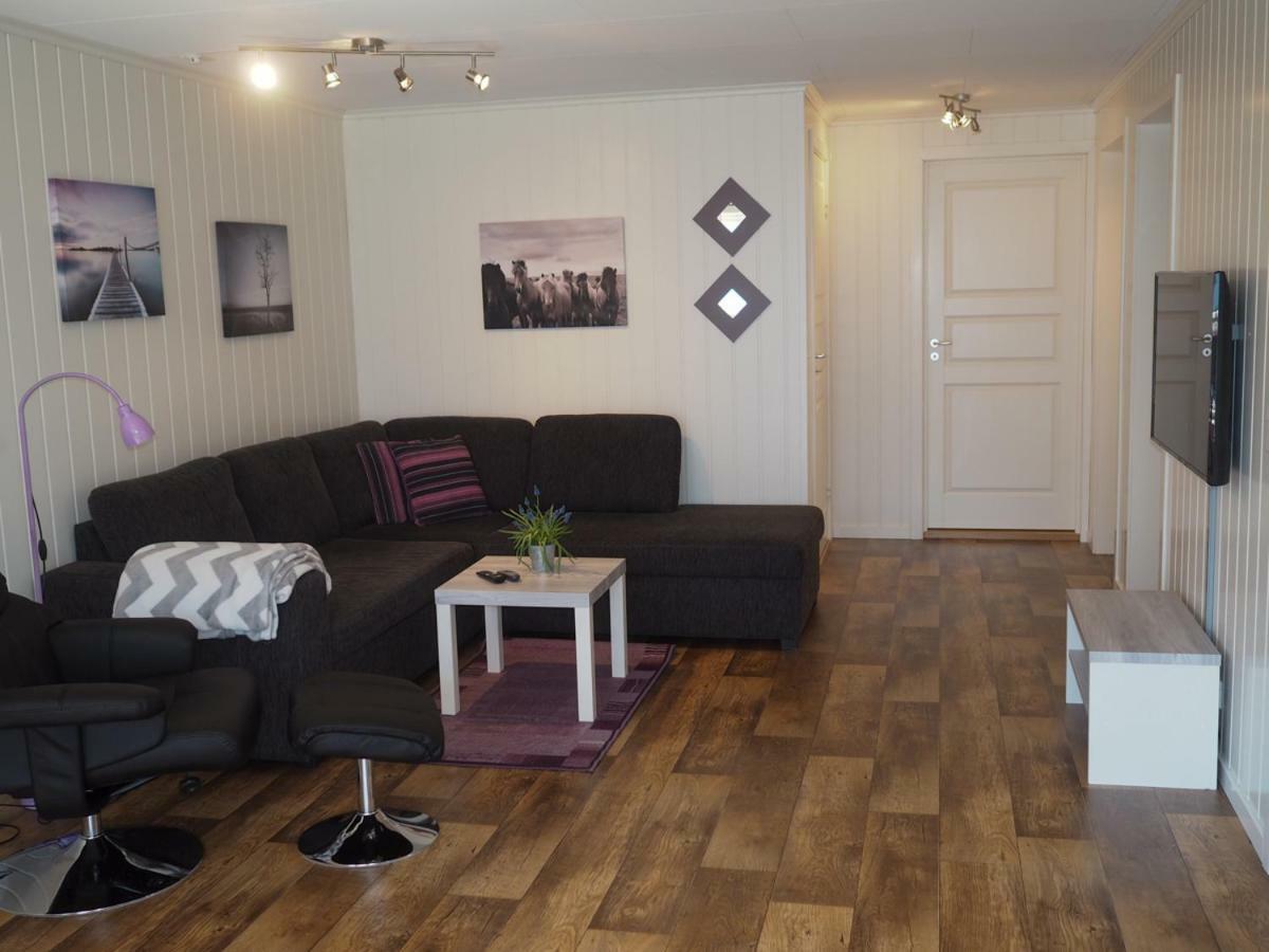 Stryn Stor Og Moderne Leilighet Zewnętrze zdjęcie
